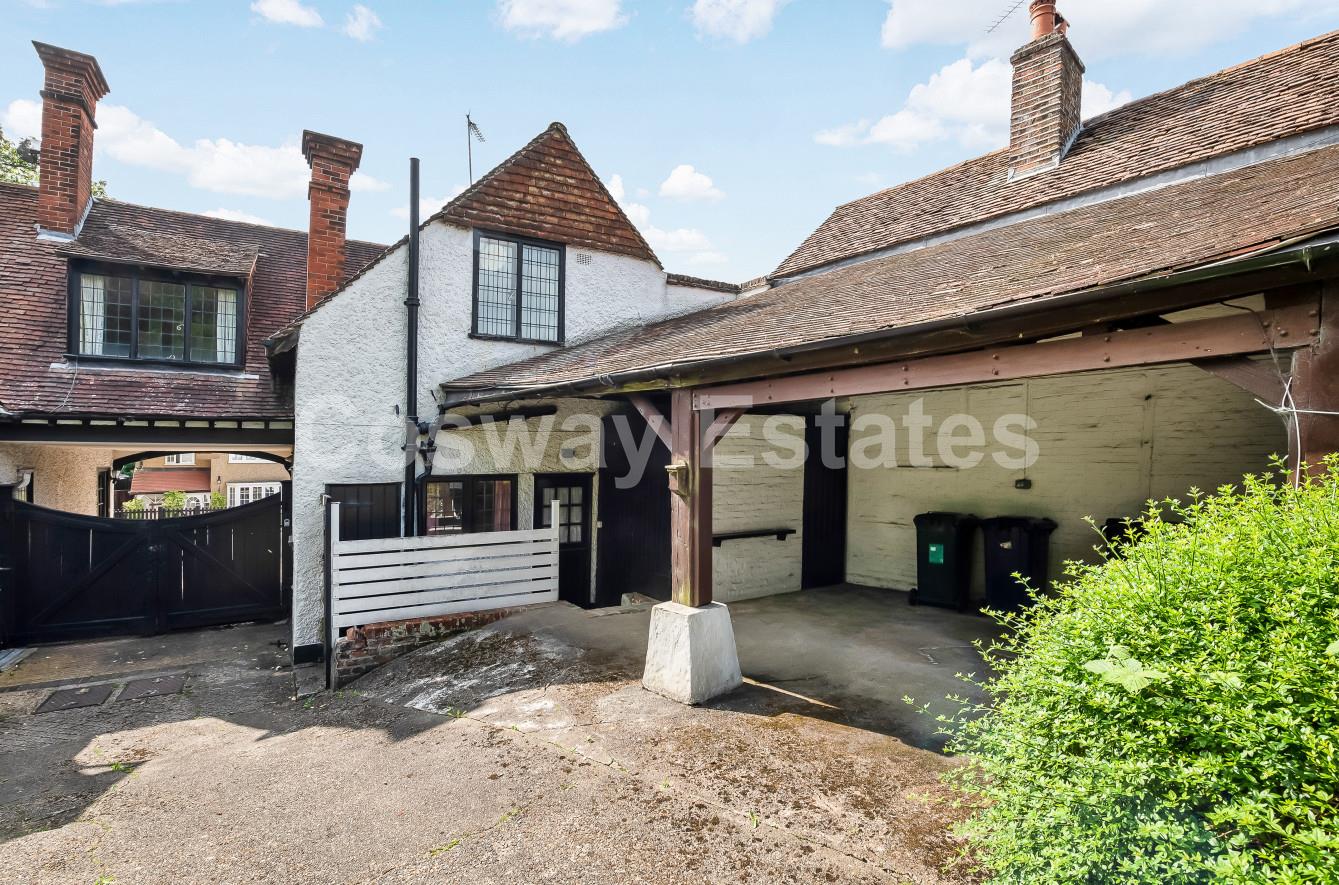 Highwood Hill, Mill Hill